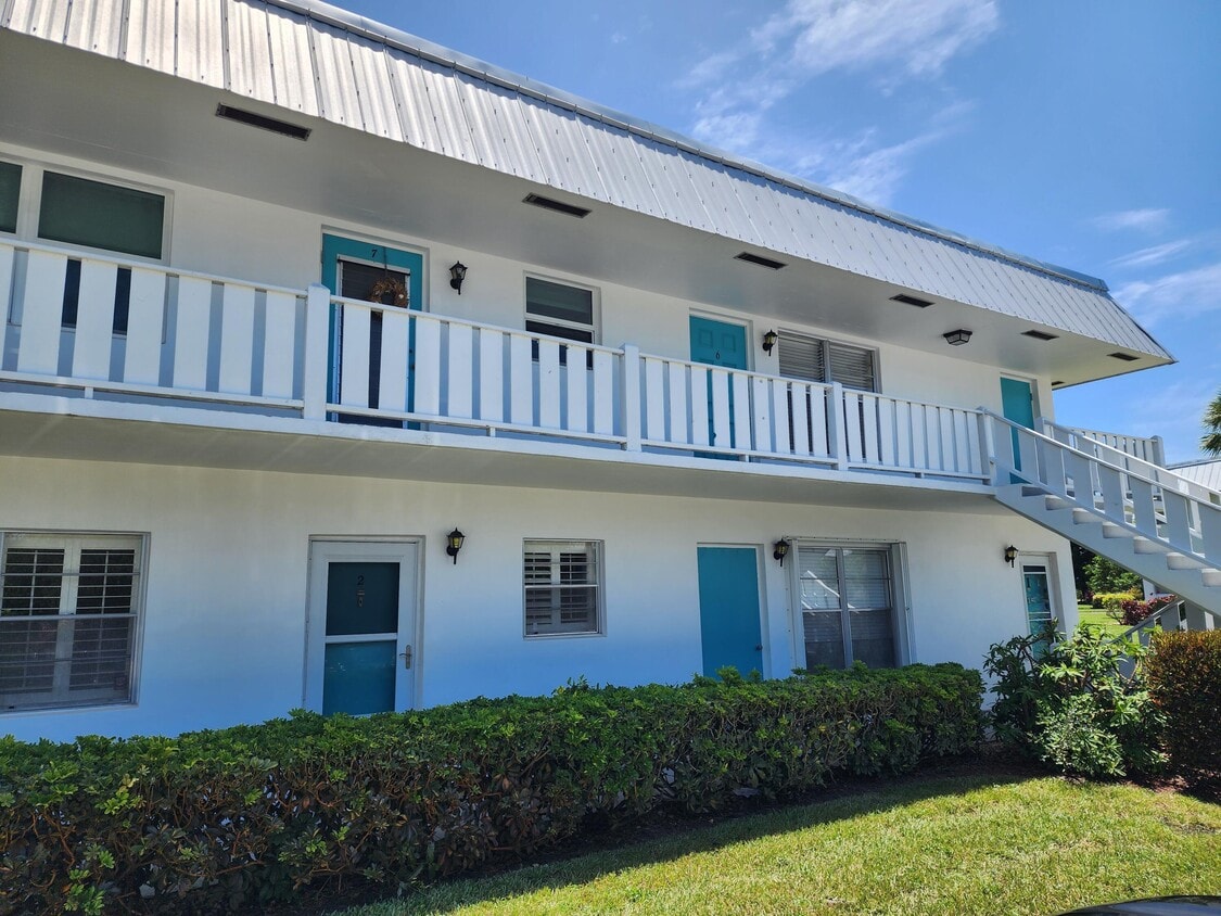 2929 SE Ocean Blvd Unit 1102, Stuart, FL 34996 Condo for Rent in Stuart, FL
