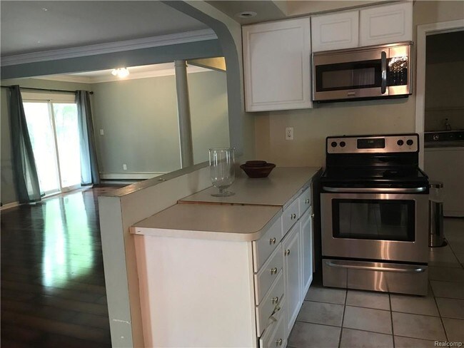 Building Photo - 28225 Ranchwood Dr