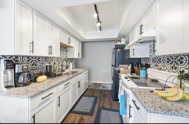 Foto del edificio - 715 6th Ave S