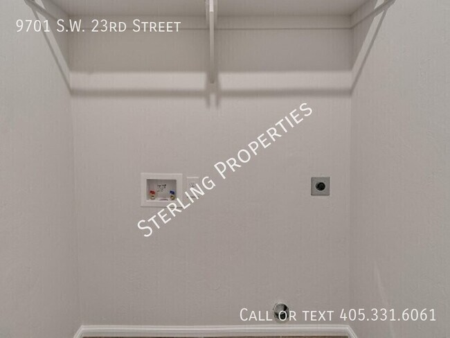 Foto del edificio - 9701 SW 23rd St