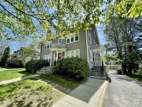 Building Photo - 76 Athelstane Rd
