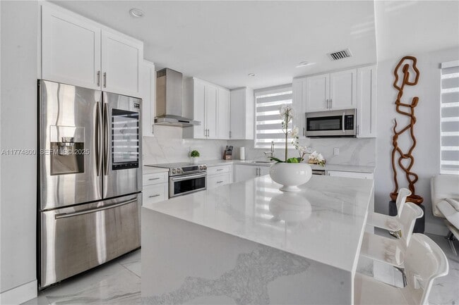 Foto del edificio - 94825 Overseas Hwy