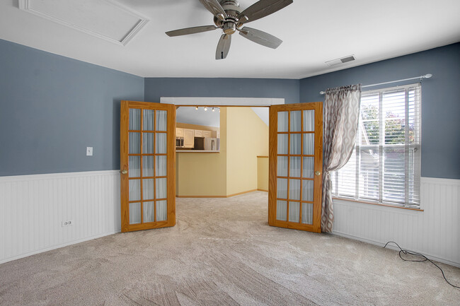 Building Photo - 2413 Wilton Ln