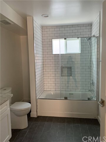 Foto del edificio - 246 N Catalina St