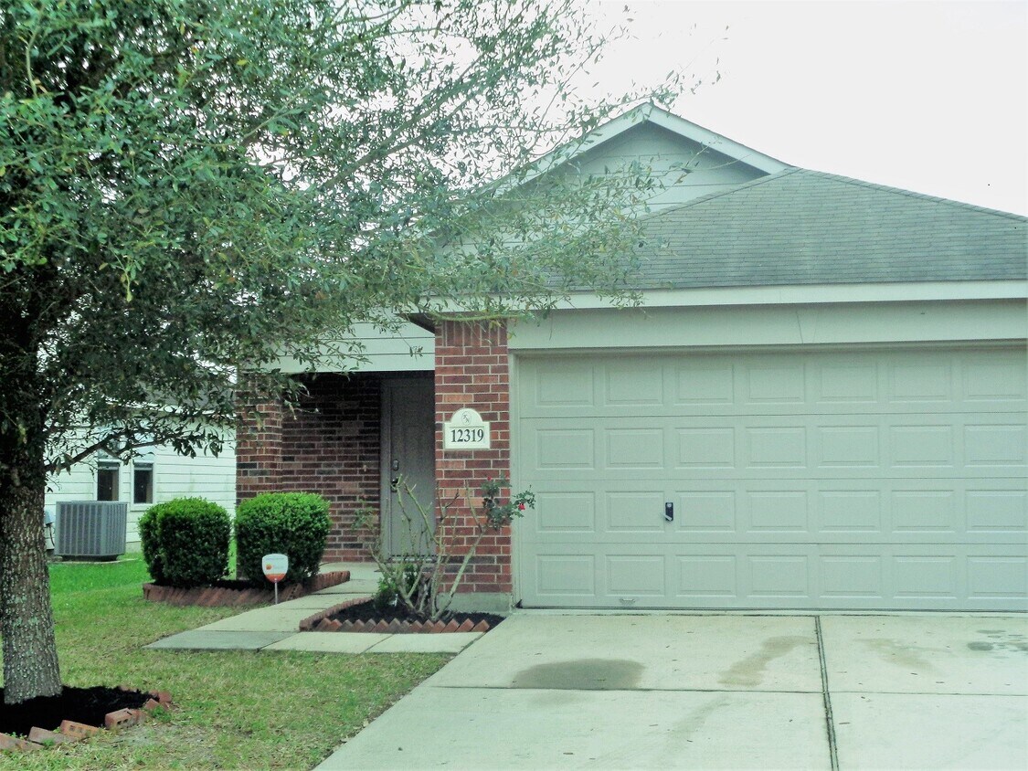 Primary Photo - 12319 Chute Forest Ct