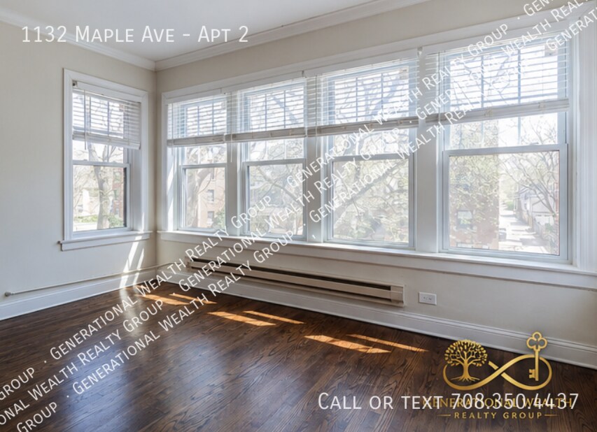 Building Photo - 1132 Maple Ave