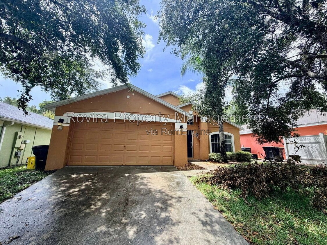 Photo - 175 Ridgebrook Court