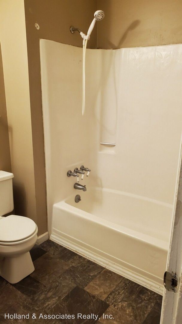 Foto del edificio - 3 br, 1.5 bath House - 208 Knollwood