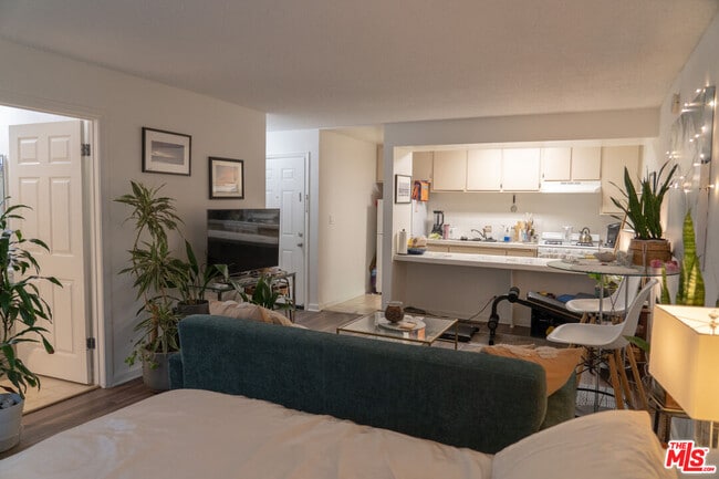 Foto del edificio - 5418 Hermitage Ave