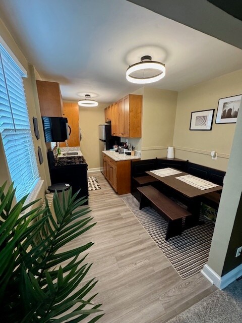 Cocina completamente equipada - 3935 S St SE