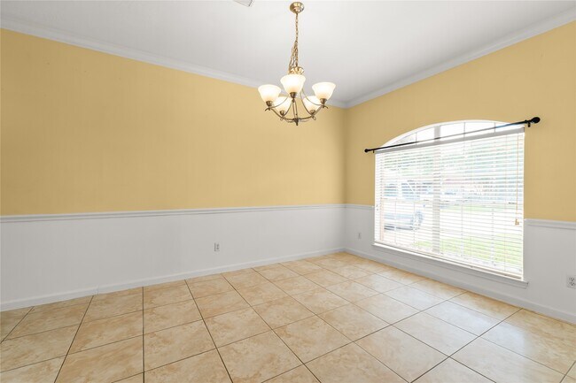 Foto del edificio - 4111 Surreydon Dr
