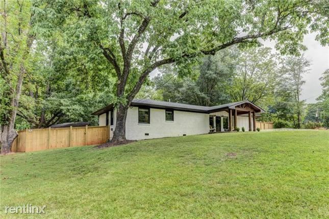 Building Photo - 3 br, 3 bath House - 939 Church Street Se