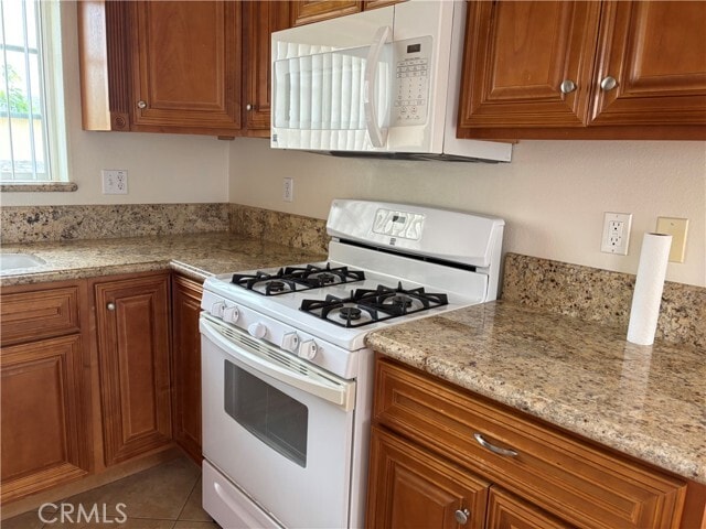 Building Photo - 1343 W 164th St