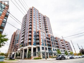 Building Photo - 31-31 Tippett Rd