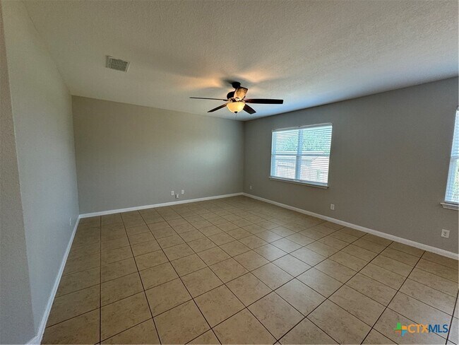Building Photo - 6361 Hibiscus