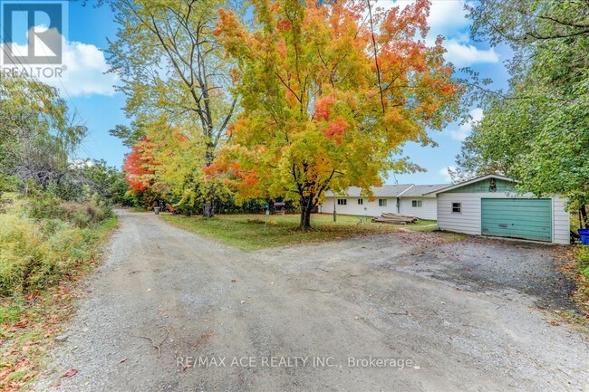 Photo du bâtiment - 28 Osprey Rd