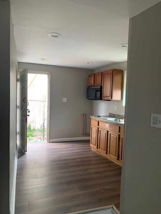 Foto del edificio - 2231 Ann St