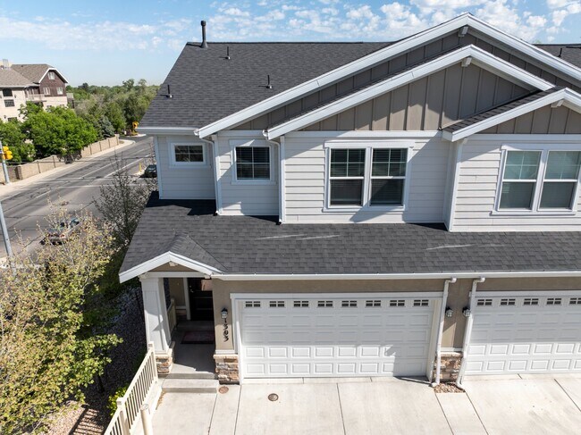 Photo - 1303 E Weyburn Ln (Holladay, UT) Townhome