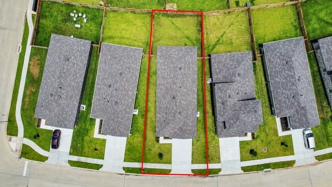 Foto del edificio - 5439 Portwood Acres Dr