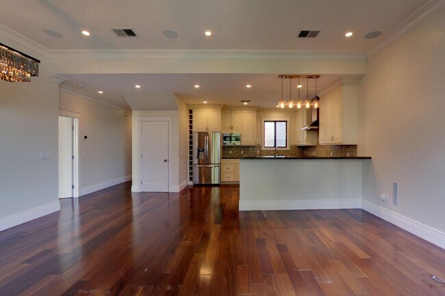 Foto del edificio - 2045 Hyde St