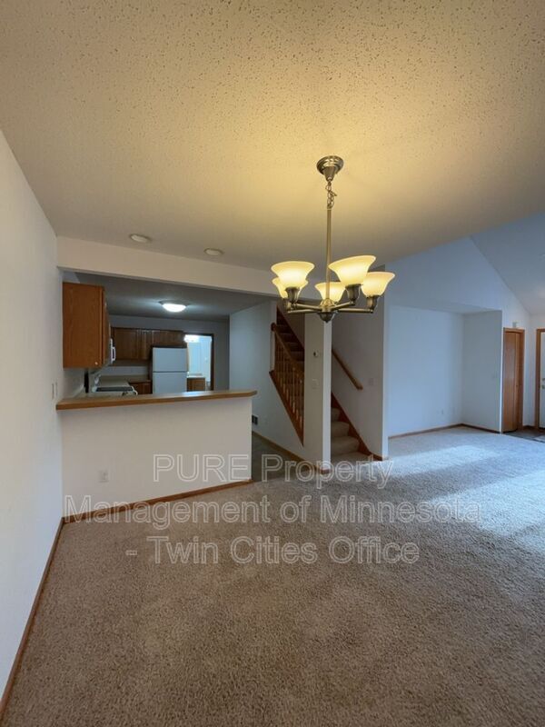 Foto del edificio - 8960 Pheasant Ln
