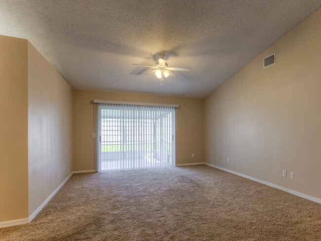 Building Photo - 1724 Elk Spring Dr