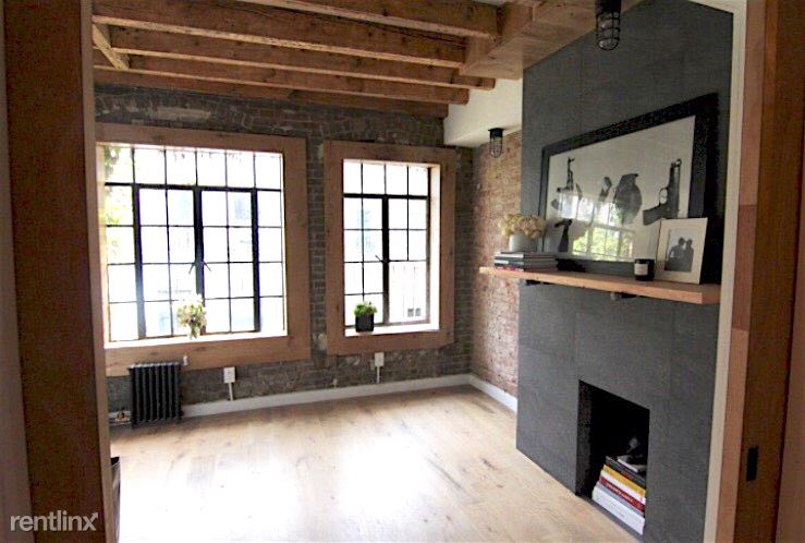 Primary Photo - 42 Horatio St