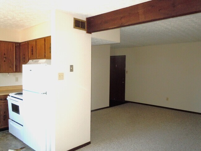 Building Photo - 538 Vandalia St