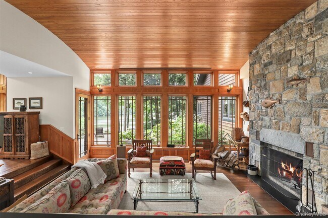 Foto del edificio - 15 N Lake Cir