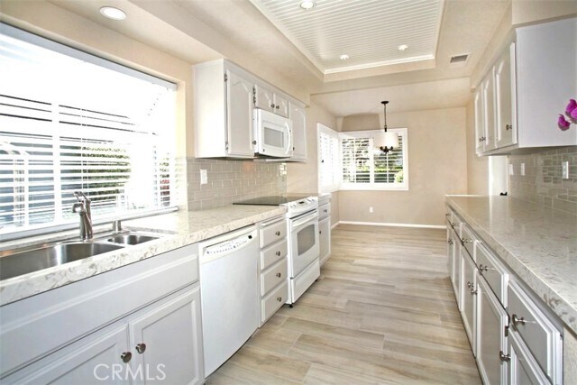 Building Photo - 3 Marblehead Pl