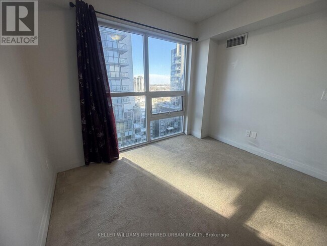 Photo du bâtiment - 20 Meadowglen Pl