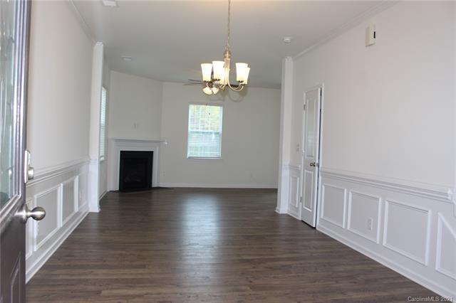 Building Photo - 9711 Chase View Dr