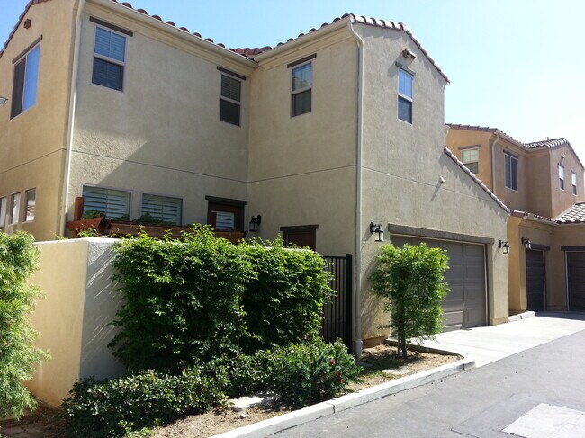 Building Photo - 20162 Pienza Ln