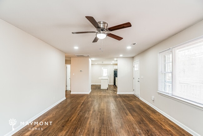 Building Photo - 812 Terrace View Dr