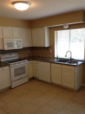 Building Photo - 913 Kent Dr