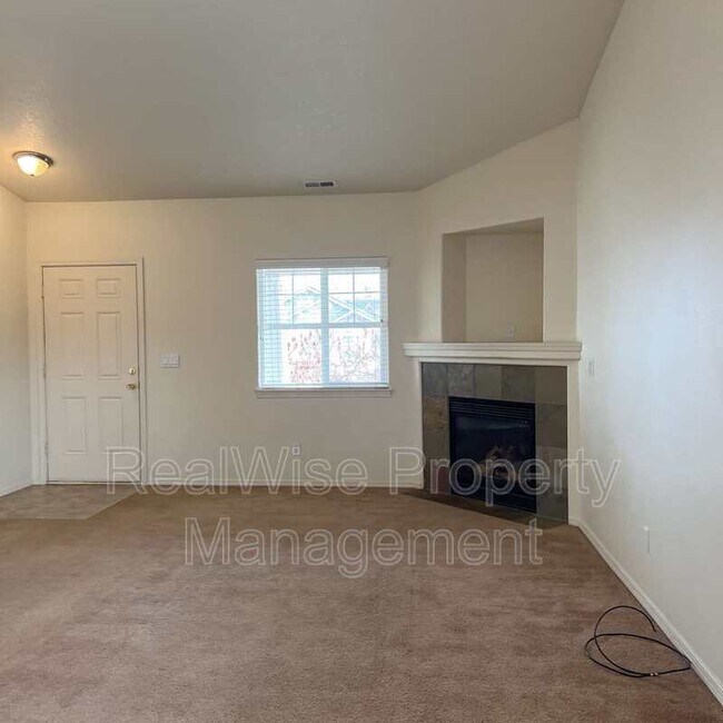 Foto del edificio - 63189 Lancaster St