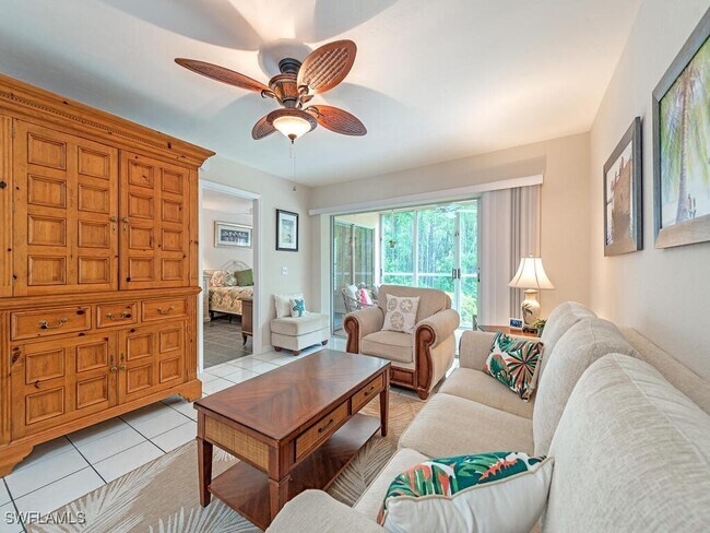 Foto del edificio - 773 Wiggins Lake Dr