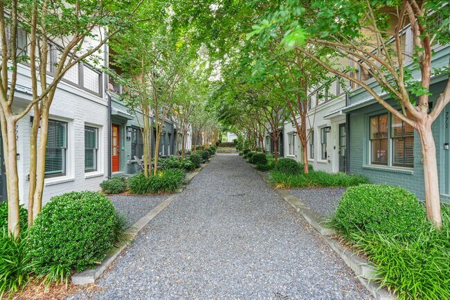Photo - 772 Aerial Way Townhome