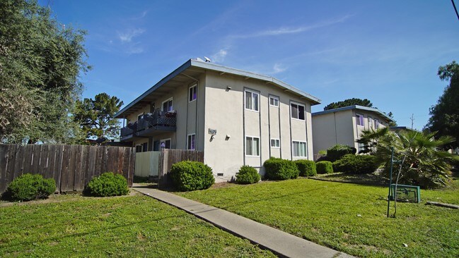 Foto del edificio - 1594 Adams Avenue