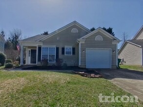 Building Photo - 12020 Brownestone View Dr