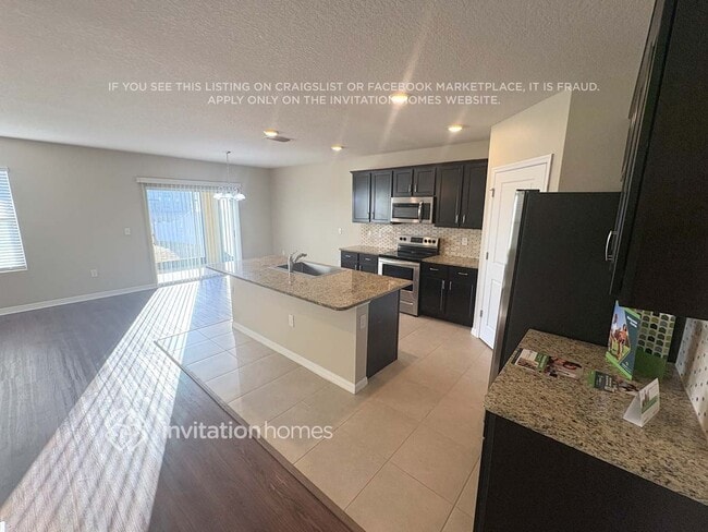 Building Photo - 144 Tierra Verde Way