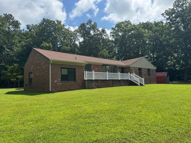 Building Photo - 10200 Graves Rd