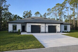 Building Photo - 24501 Zephyr Ct