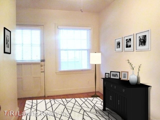 Foto del edificio - 1805 E 8th St
