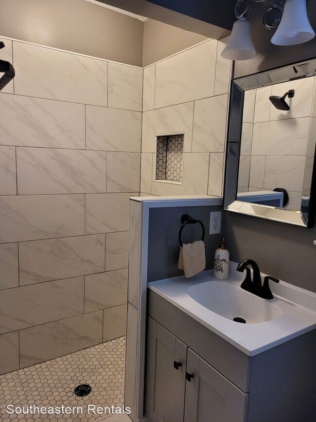 Foto del edificio - 3 br, 2 bath House - 2869 Candlewood lane