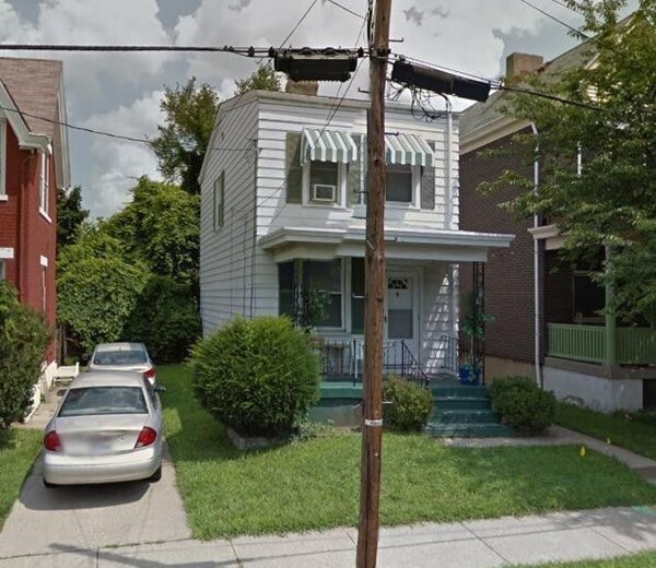 32 Kessler Pl, Cincinnati, OH 45217 House Rental in Cincinnati, OH