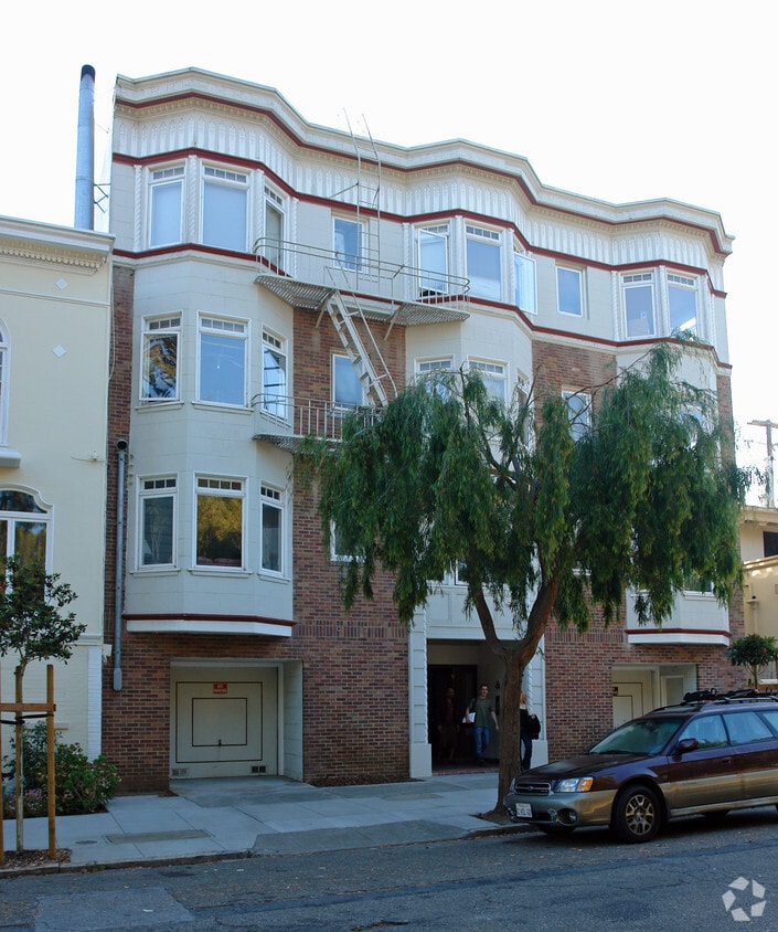 Building Photo - 486 Funston Ave