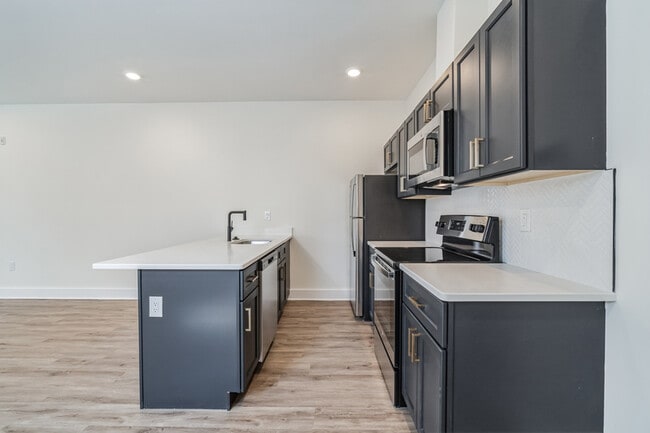 Photo - 6906 Ridge Ave Apartment