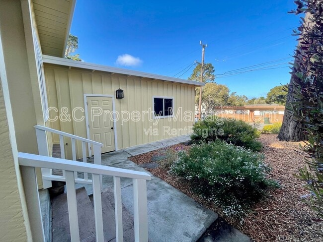 Building Photo - 1319 Miles Ave