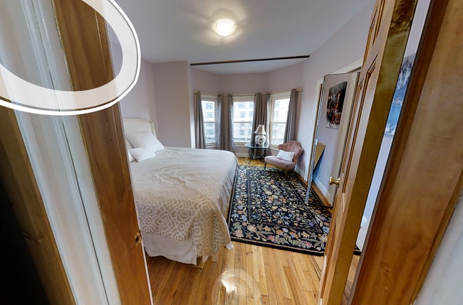 Foto del edificio - 1031 Tremont St